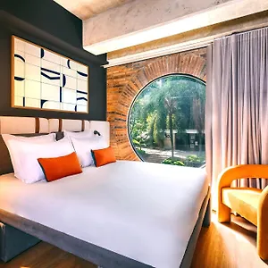 Jo&joe Hotel